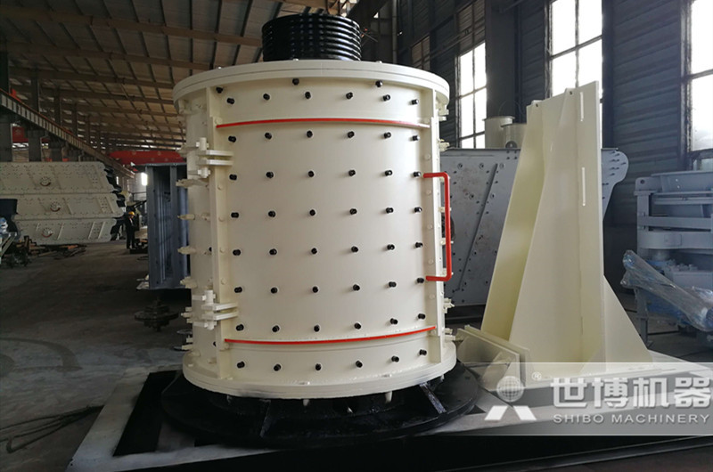 小型碎石機(jī)設(shè)備之復(fù)合式破碎機(jī)