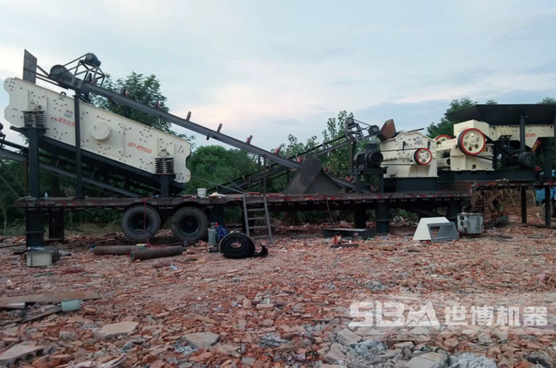 建筑垃圾處理現(xiàn)場(chǎng)