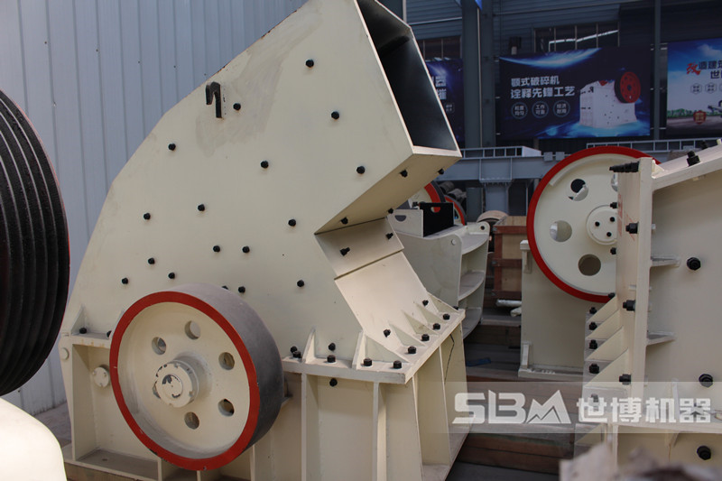 錘式破碎機，錘擊破碎機