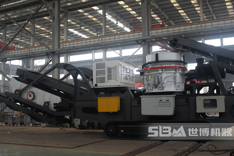 履帶移動(dòng)液壓圓錐破碎機(jī)