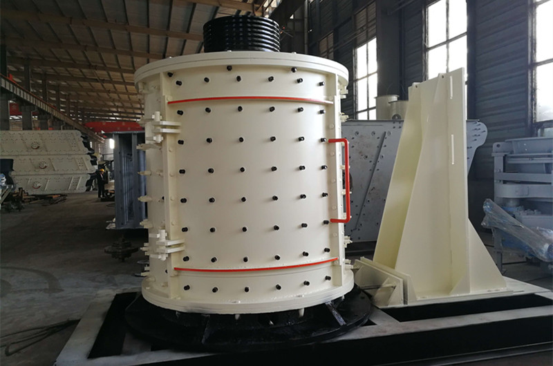 鄭州滎陽(yáng)廠家生產(chǎn)的立式細(xì)碎破碎機(jī)