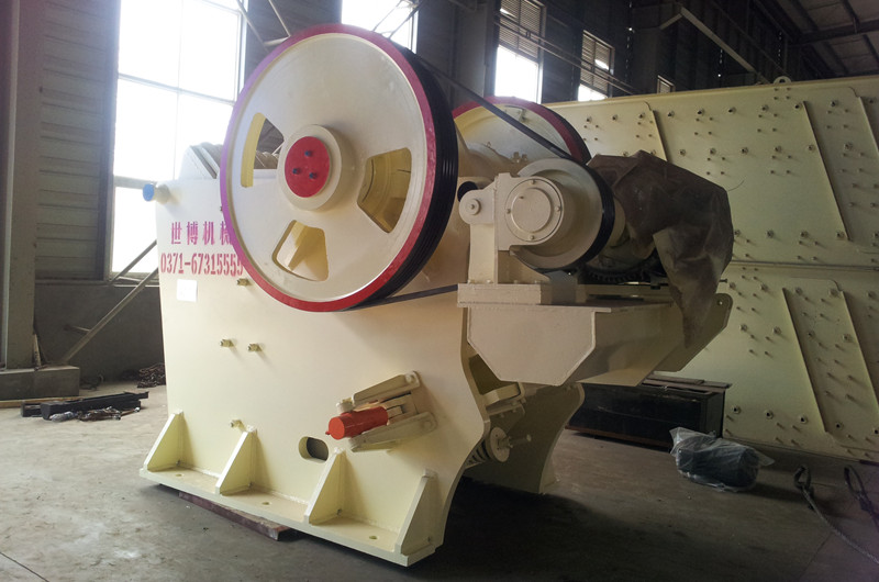 顎式破碎機(jī)，破碎河卵石粗碎機(jī)