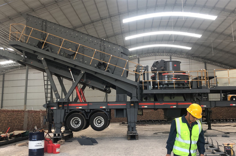 河南世博定制生產(chǎn)的移動制砂篩分一體機(jī)