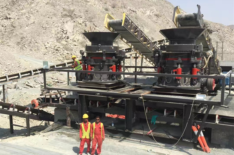 大型圓錐石子破碎機(jī)現(xiàn)場圖