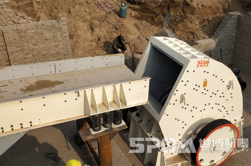 1620錘破機(jī)安裝現(xiàn)場(chǎng)