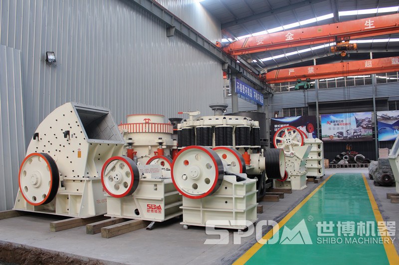 顎破、錘破各種破碎機生產(chǎn)車間圖
