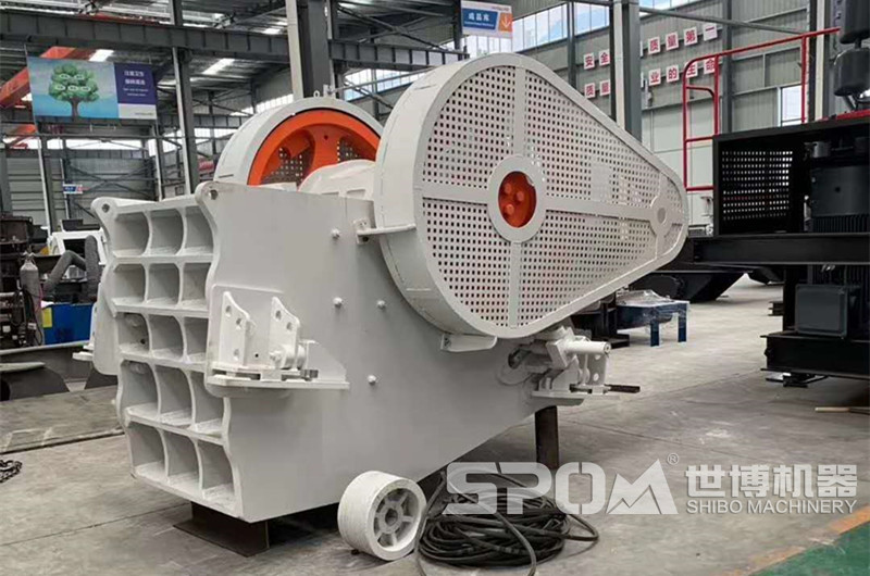 大塊石頭破碎機(jī)，顎式破碎機(jī)