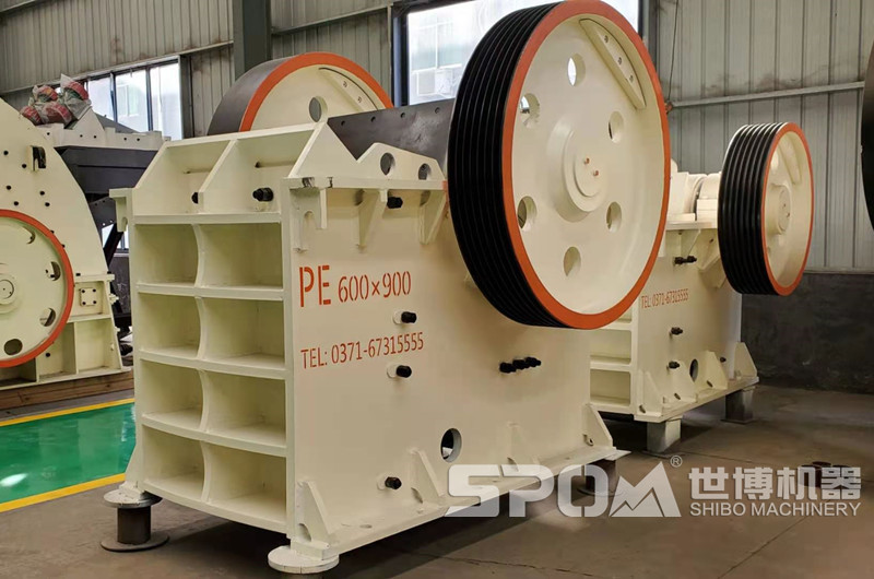 頭破用的69砸石機(jī)