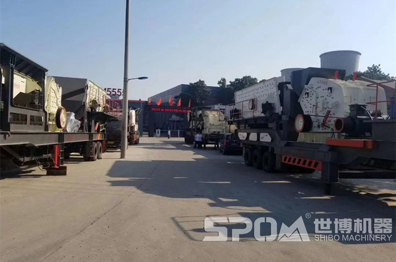 河南世博移動(dòng)碎石機(jī)廠家直銷，價(jià)格優(yōu)惠