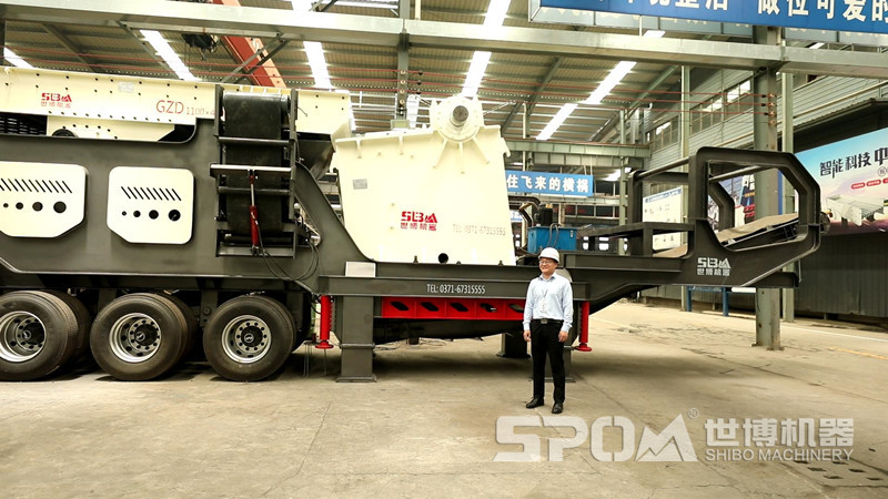 大型移動碎石機，車間實拍