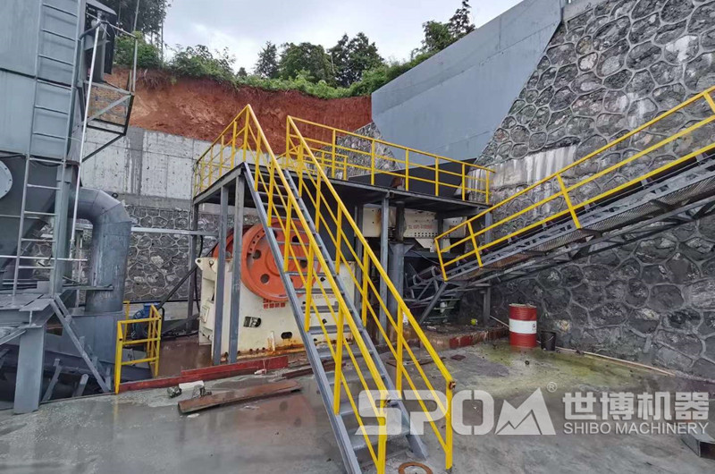 圖1，顎式破碎機，粗碎破碎機