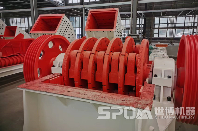 錘破內(nèi)部細(xì)節(jié)圖，轉(zhuǎn)盤和錘頭